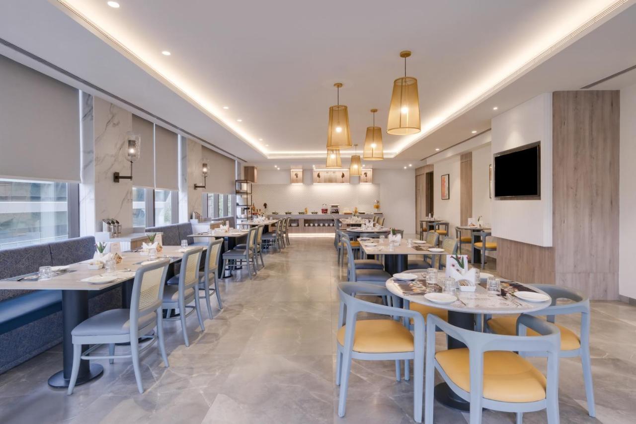 7 Apple Hotel Mahape, نافي مومباي المظهر الخارجي الصورة